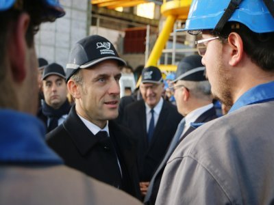 Le chef de l'Etat a rencontré de jeunes soudeurs dont certains décorés aux Worldskills.